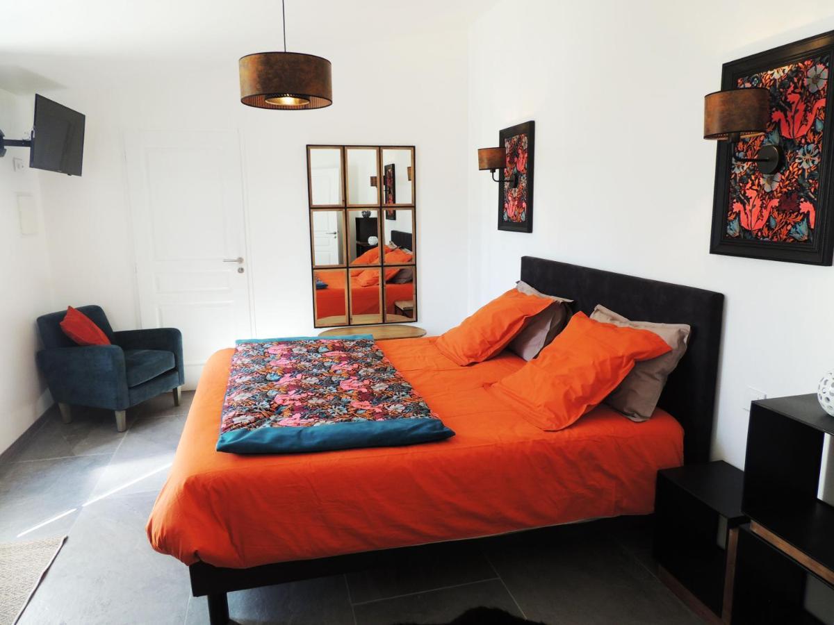 Laubertiere Bed and Breakfast Marennes  Εξωτερικό φωτογραφία