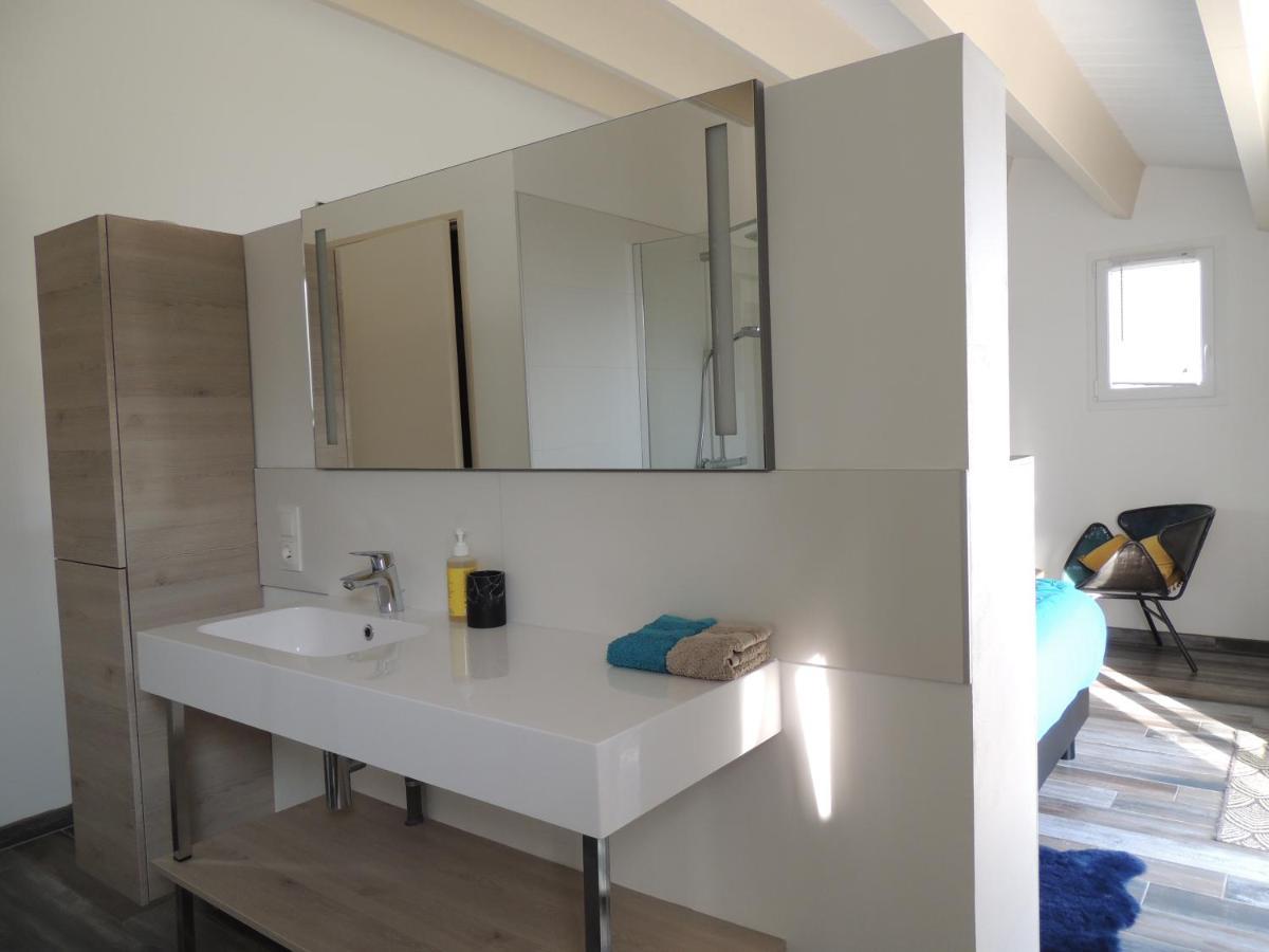 Laubertiere Bed and Breakfast Marennes  Εξωτερικό φωτογραφία